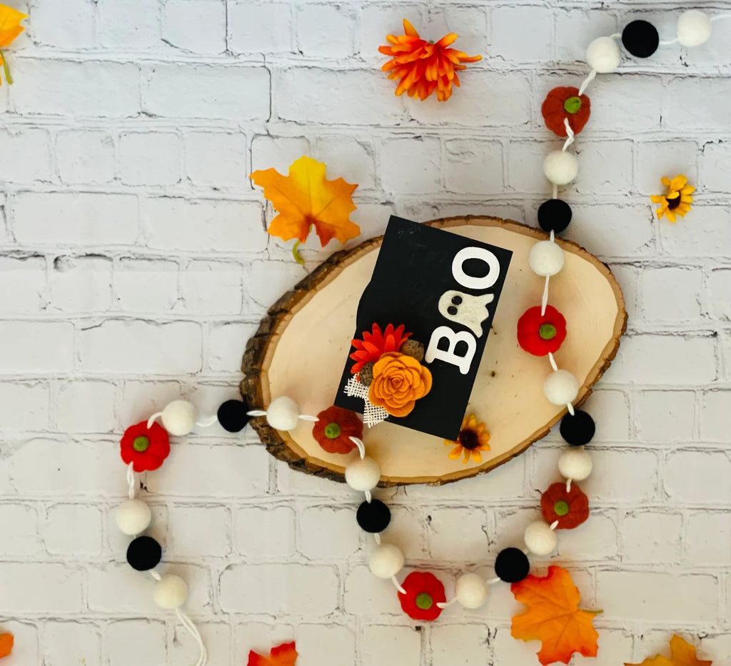 Felt Fall Pumpkin Garland, Fall Halloween Thanksgiving Autumn Décor, Pumpkin Garland, Felt Ball Garland, Fall Mantle Decor, 100% wool