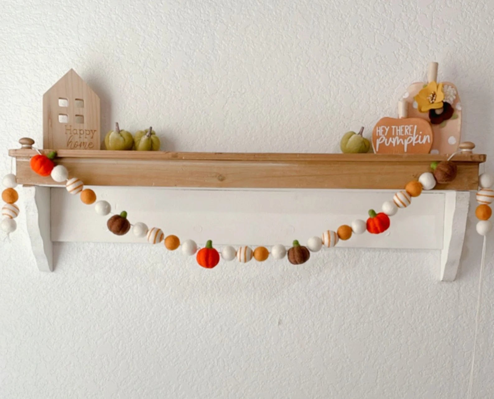 Felt Fall Pumpkin Garland, Fall Halloween Thanksgiving Autumn Décor, Pumpkin Garland, Felt Ball Garland, Fall Mantle Decor, 100% wool