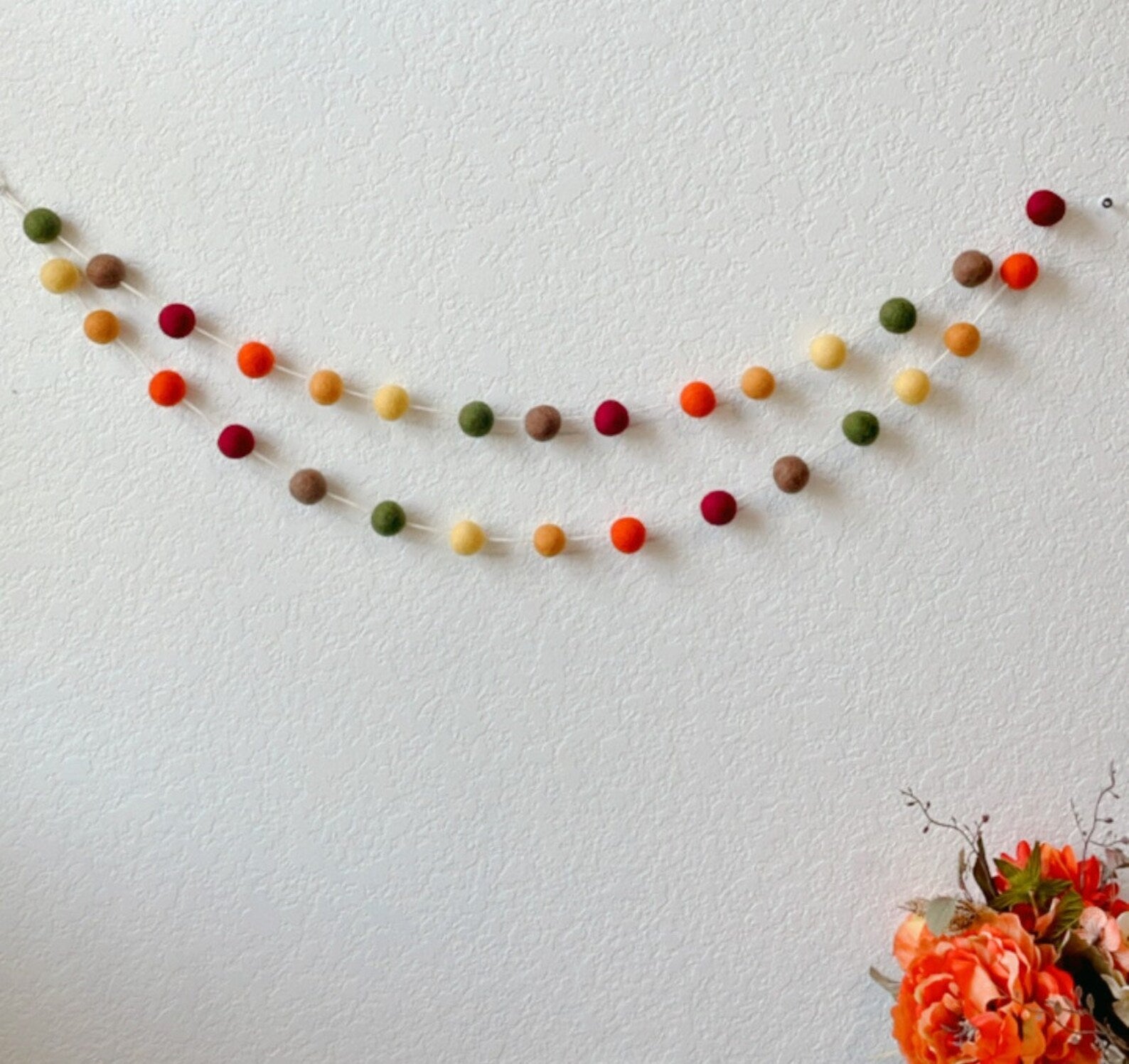 Fall Thanksgiving Autumn Garland, Felt Ball Garland, Pom Pom Garland, Fall Decoration, Fall Colors Mantle Decor, Tier Tray Decor