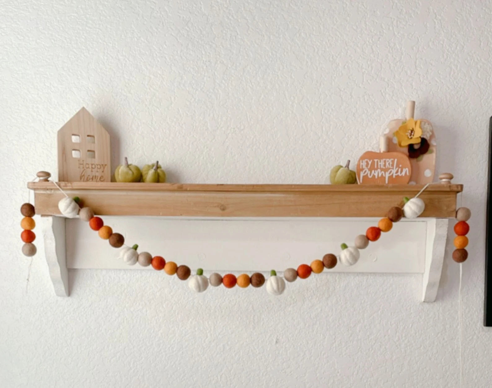 Felt Fall Pumpkin Garland, Fall Halloween Thanksgiving Autumn Décor, Pumpkin Garland, Felt Ball Garland, Fall Mantle Decor, 100% wool
