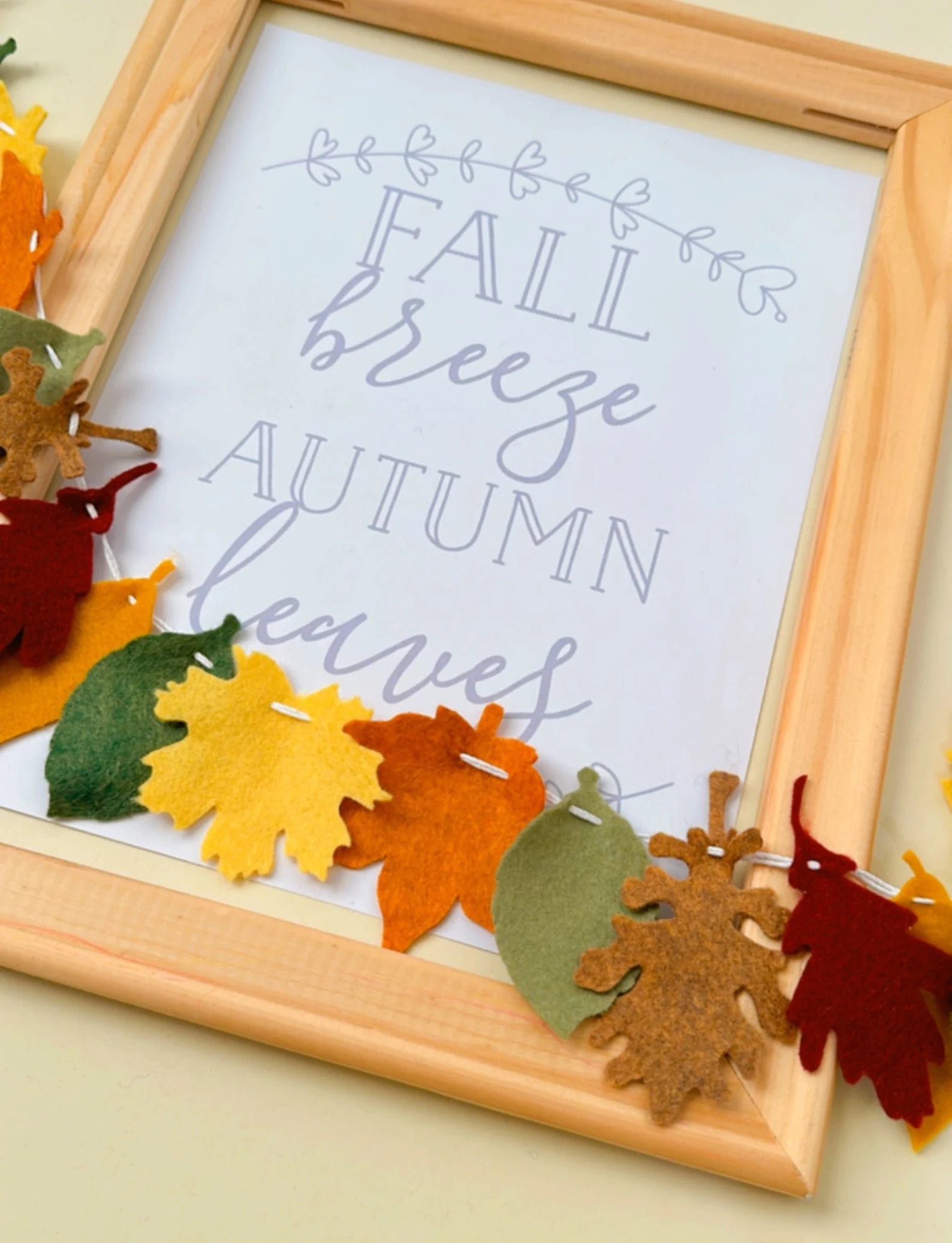 Fall Garland, Autumn Garland, Autumn Leaf, Fall Leaf, Wool Felt Leaves, Fall Decor, Thanksgiving Garland, Autumn Bunting, Halloween