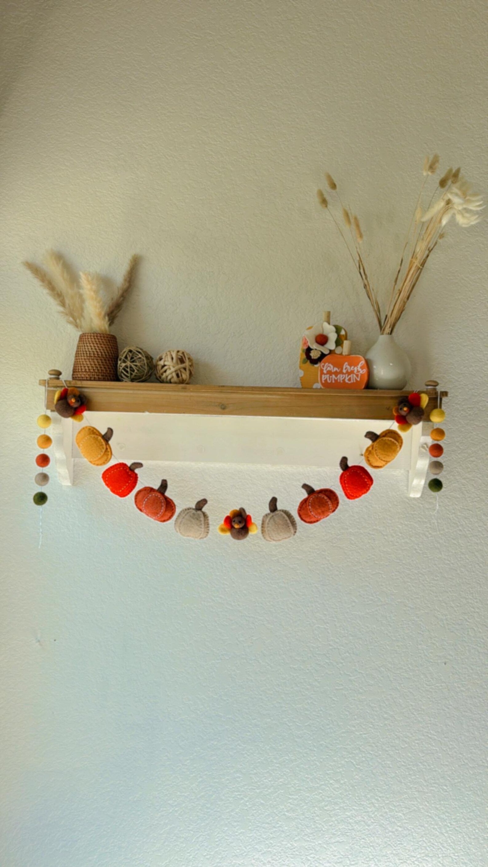Handmade Felt Pumpkin Garland: Thanksgiving & Fall Decor
