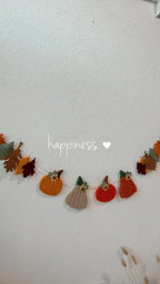 Handmade Felt Pumpkin Garland: Fall Autumn Leaf Decor