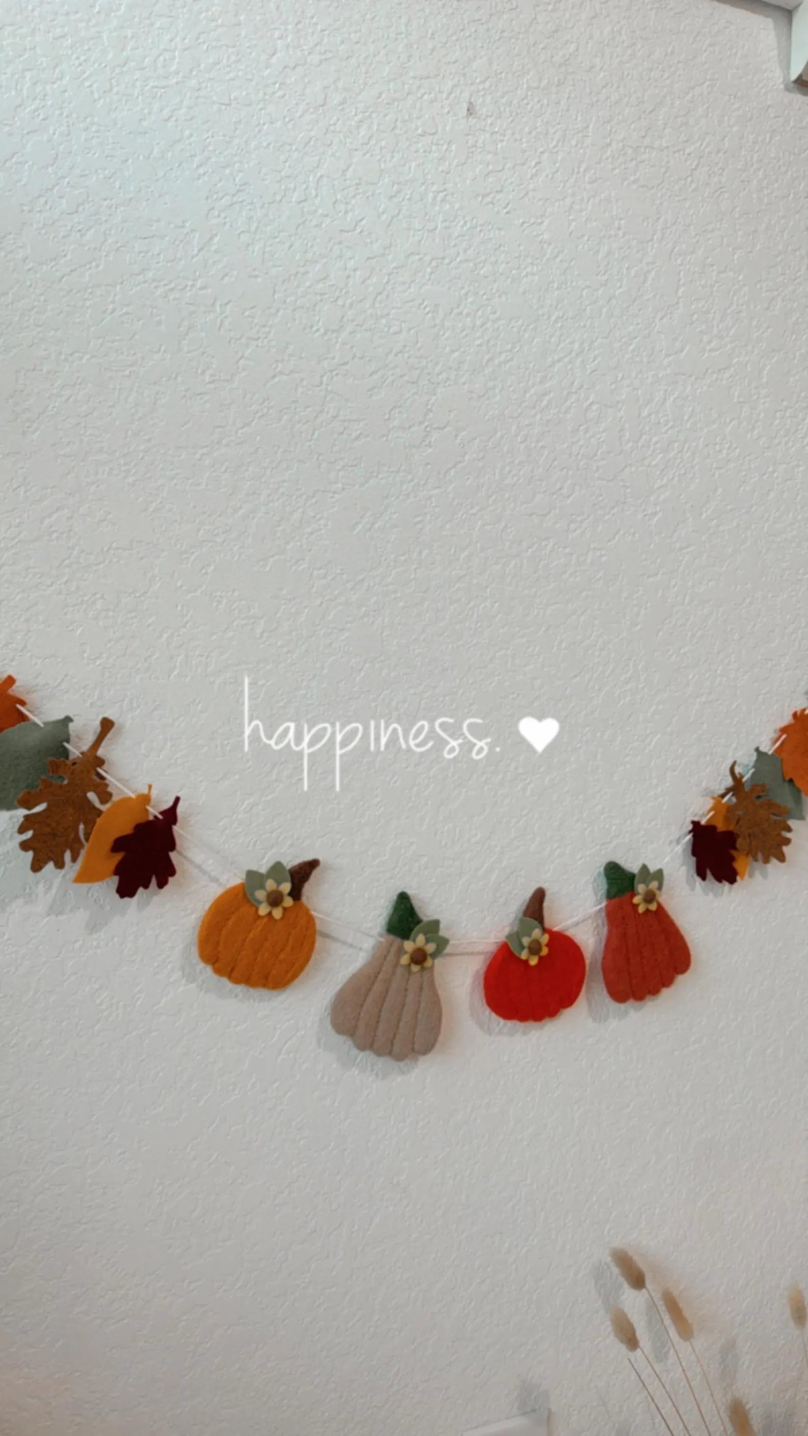 Handmade Felt Pumpkin Garland: Fall Autumn Leaf Decor