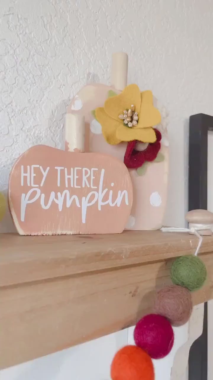 Fall Thanksgiving Autumn Garland, Felt Ball Garland, Pom Pom Garland, Fall Decoration, Fall Colors Mantle Decor, Tier Tray Decor
